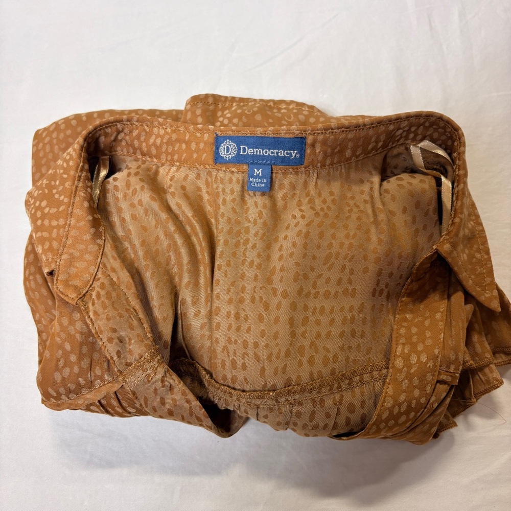 Democracy Tan Button-Front Ruffle Sleeve Blouse - Picture 4 of 4